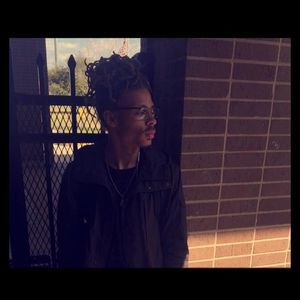 Meet your Posher, Cedric